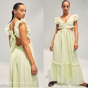 V-neck cut out maxi dress